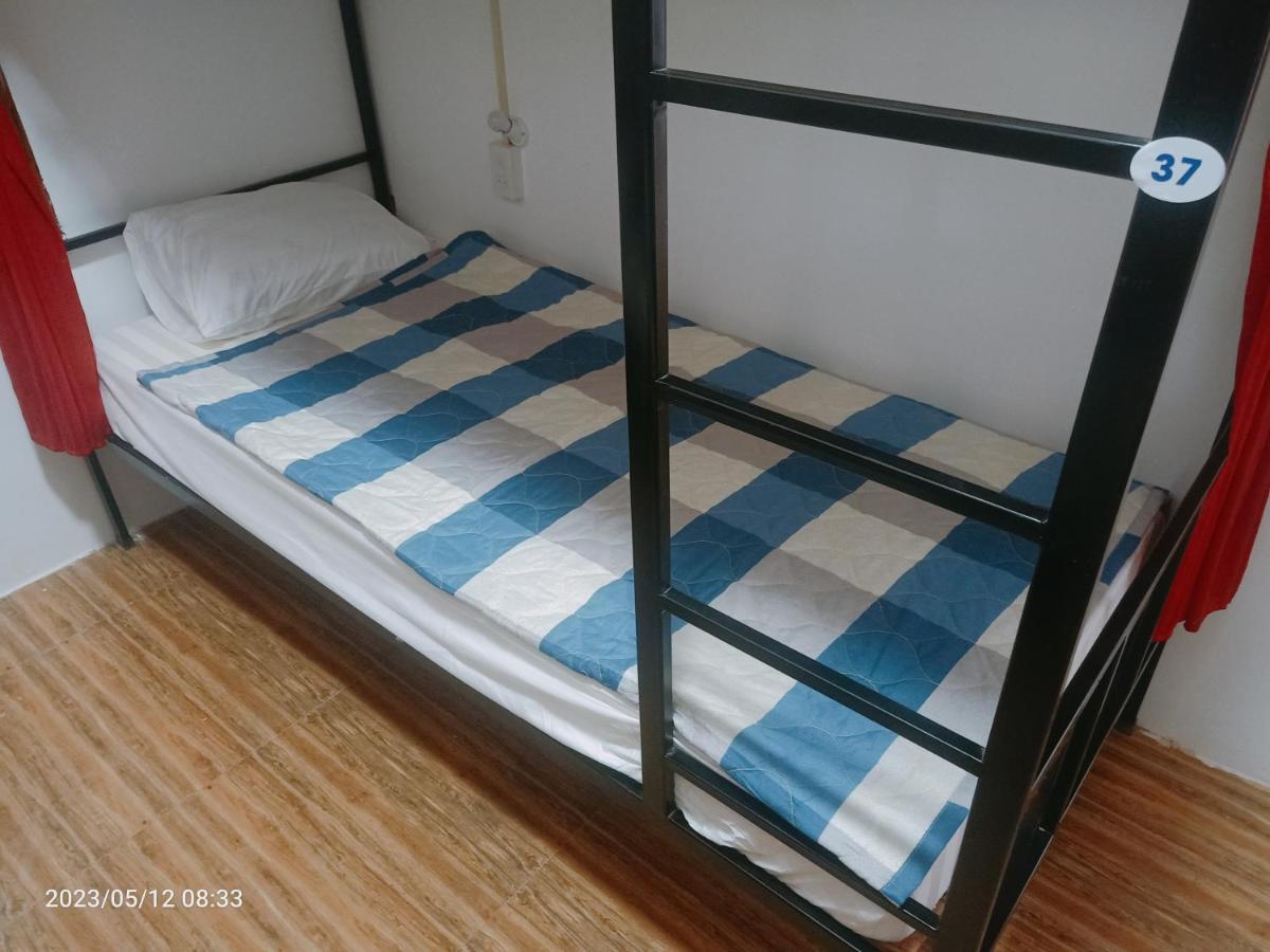 Aurora Backpackers Hostel Luang Prabang Exteriör bild