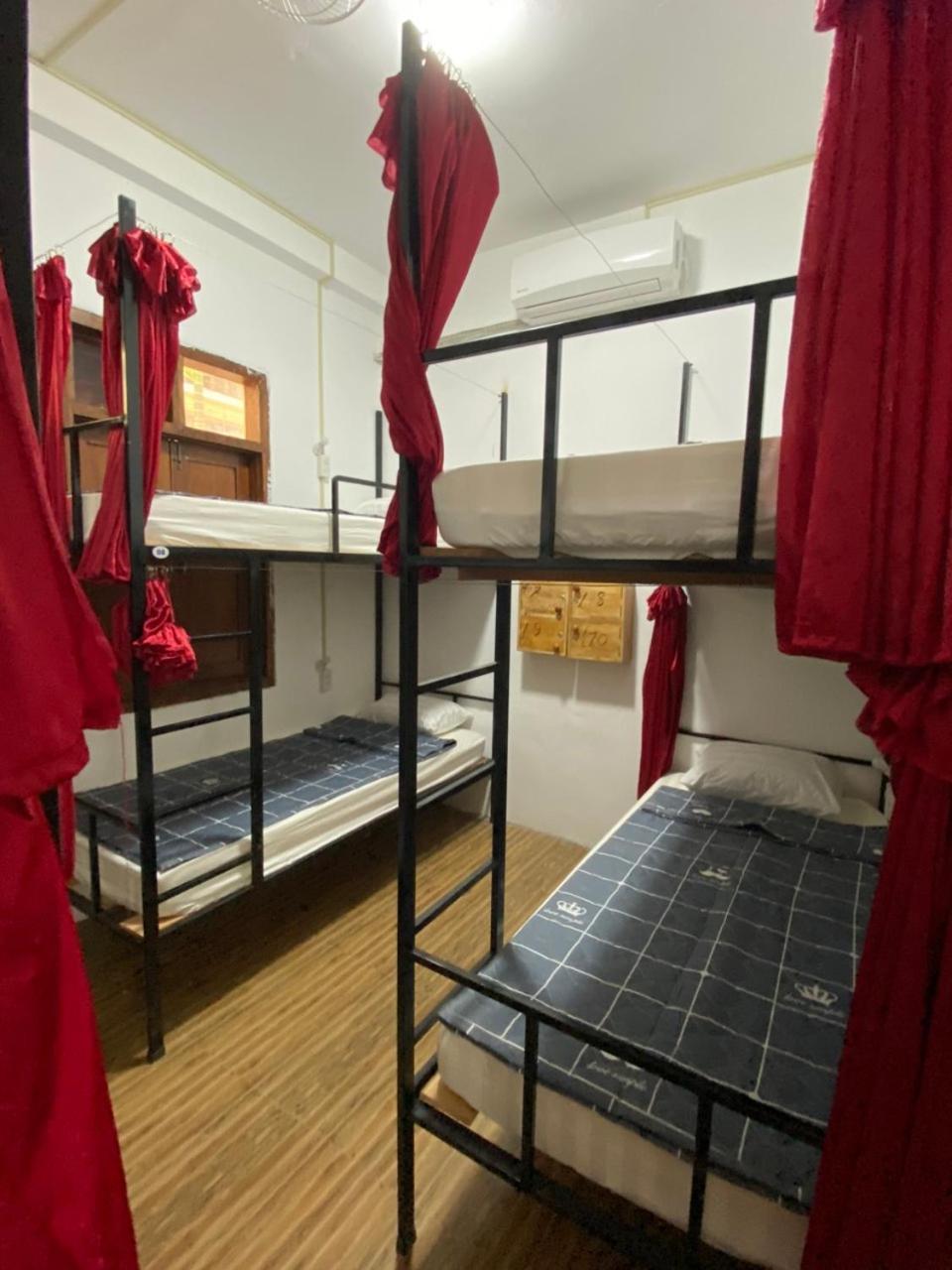 Aurora Backpackers Hostel Luang Prabang Exteriör bild